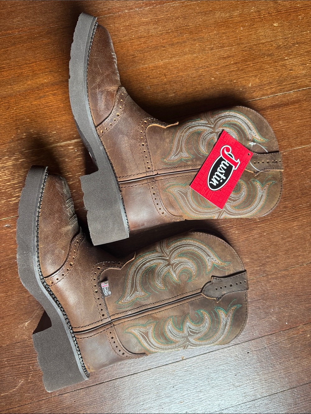 Women’s Justin boots